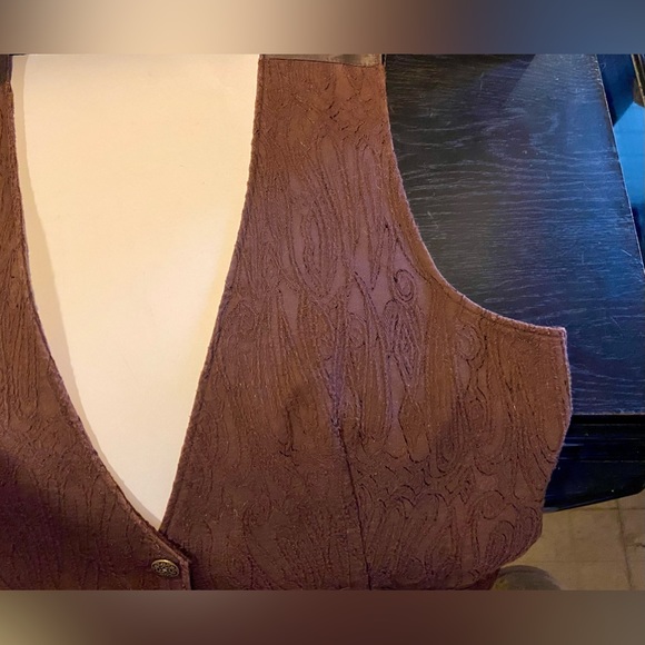 Vintage Fully lined. Pit to pit=24.5 inches. Never worn.Chocolate brown textured - Picture 4 of 16